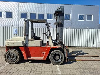 Nissan DF 60, pohon nafta, nosnosť 6 ton bočný posuv - 2