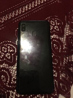 predam vimenim samsung A20e - 2