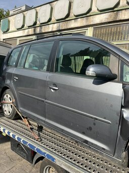 Rozpredám na diely VW Touran 1.9 TDI 77 kw 6 st manuál - 2