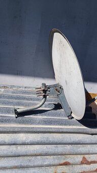 Predám parabolu s držiakom - 2