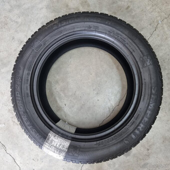 Zimné pneumatiky 215/60 R17 SEMPERIT DOT3419 - 2