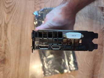 Nvidia GTX 1070 EVGA - 2