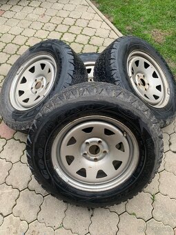 Off road 225/70 r16 5x114,3 - 2