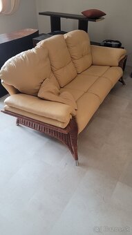 KOŽENÁ SEDAČKA - 2