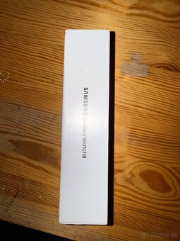 Samung Hodinky 8 - 2