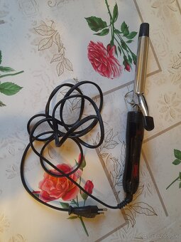 Predám žehliacu dosku a kulmu bravo - 2