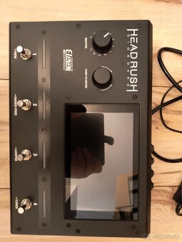 Headrush Gigboard Gitarový multiefekt - 2