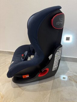Na predaj autosedačka Britax Römer KING II black-tmavomodrá - 2