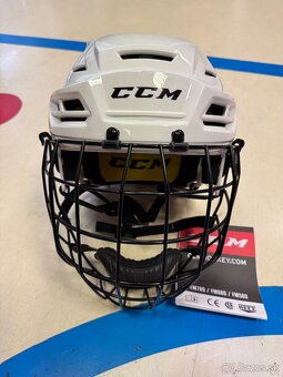 UPLNE NOVA PRILBA ELITE POLOPROFI CCM TACKS 210 S MRIEZKOU - 2