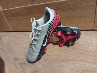 Predám kopačky Nike veľkosť 31 - 2