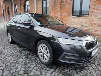 ŠKODA OCTAVIA COMBI 4 2.0 TDI DSG 2021 - 2