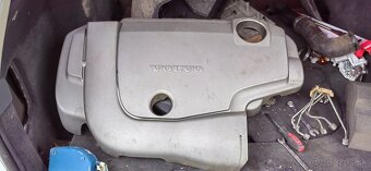Volvo v50 2,4d D5 2007 automat - 2