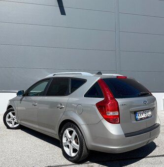 Kia Ceed 1.6crdi 85Kw - 2
