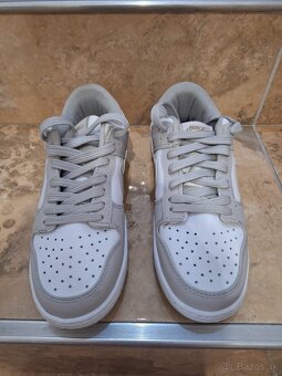 Tenisky Jordan 4 a Nike - 2