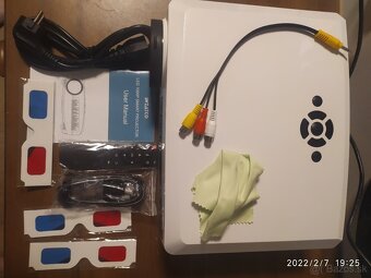 Projektor WZATCO C3 LED Full HD s Androidom - 2