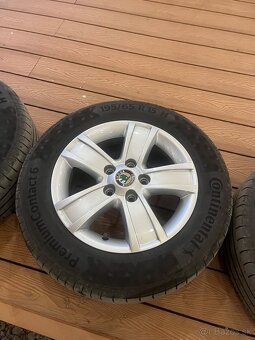 Elektróny s pneu R15 škoda - 2