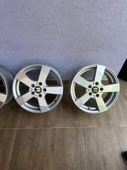 5x112 R16 Seat a iné. - 2
