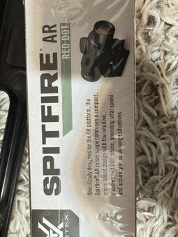 Kolimátor VortexSpitfire AR red dot - 2