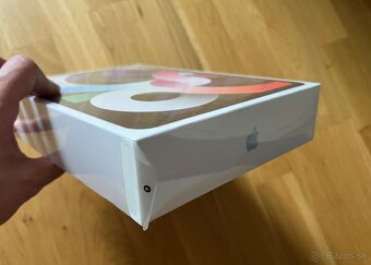 P: Apple iPad Air (4th generation) - 2