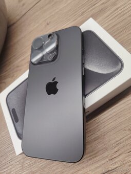 Predám iphone 15 pro 256 gb - 2