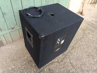 Aktívny 18" Subwoofer QTX - 2