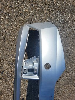 Skoda fabia 3 naraznik face lift 6v0807221f - 2