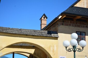 Na predaj rodinný dom Kežmarok Hradné námestie - 2