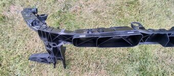 Mercedes A W177 B W247 CLA W118 - predne celo stena čelo - 2