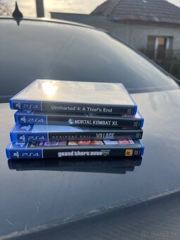 Ps4 500gb plus hry - 2