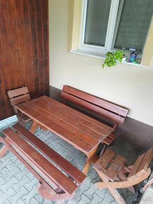 Vonkajšie drevené sedenie - 2