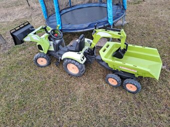FALK – Šliapací traktor Claas Axos s nakladačom, rýpadlom a - 2