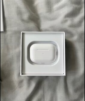 Apple airpods 2 - 2