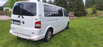 Volkswagen Caravelle - 2