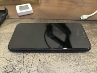 Iphone XR 64 GB – Black - 2