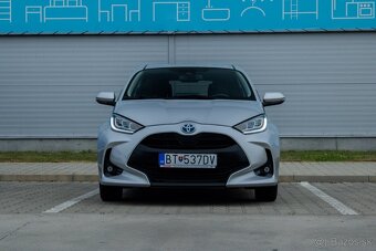 Toyota Yaris 1.5 Hybrid e-CVT / AJ NA SPLÁTKY - 2