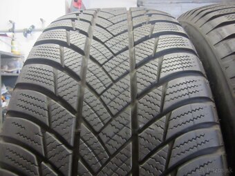 Zimné pneumatiky 255/55 R19 bridgestone - 2