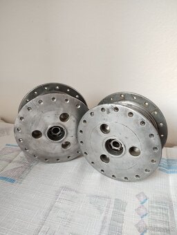 Prodám krásné středy na jawa stadion S11 S22 a jawetta - 2