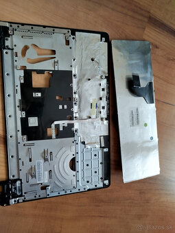 diely na asus X52J - 2