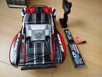 RC autíčko Traxxas - 2