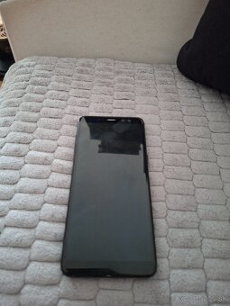 Galaxy A8 - 2