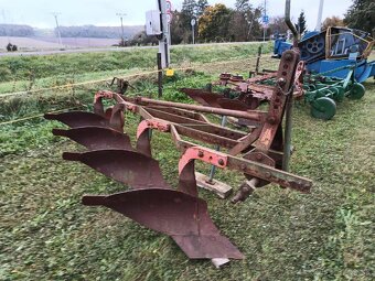 Poľnohospodárske stroje - 2