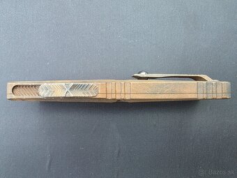 Microtech Combat Troodon Gen III Plague Outbreak - 2