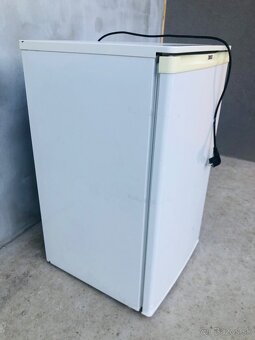 Mala chladnička - 2