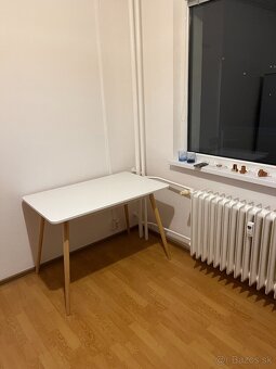 Kuchynský Stôl - 2