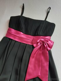 Krátke čierne šaty - 2