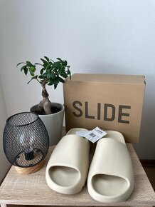 Adidas Yeezy Slide Bone 44 1/2 - 2