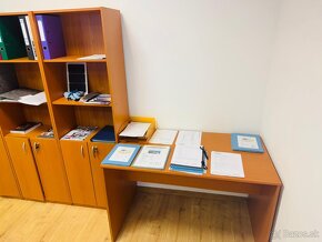 Kancelarsky nabytok - 2