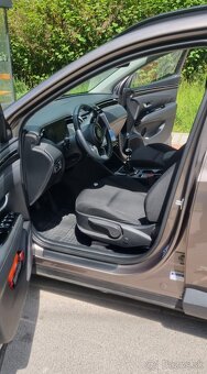 Hyundai Tucson 1,6 benzín - 2