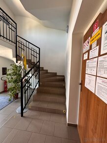NA PREDAJ• Kancelária v centre mesta Trenčín• 70m2 - 2