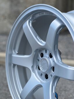 Disky Japan racing R18 SL03 5x100 - 2